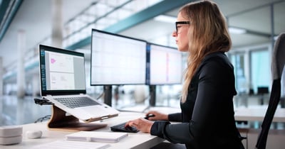 Using integrated HR and payroll software