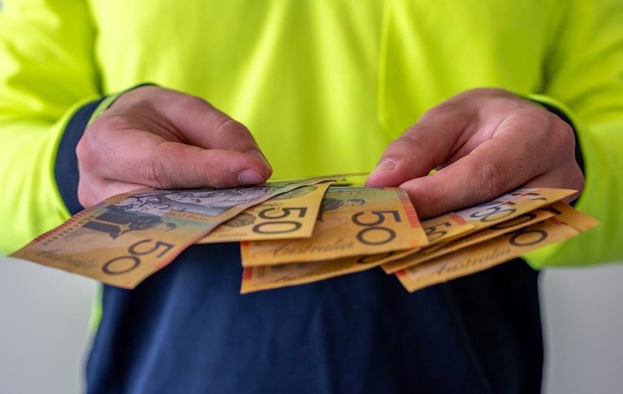 minimum wage worker