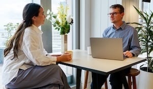 How to lead effective employee check-ins and 1-on-1 meetings